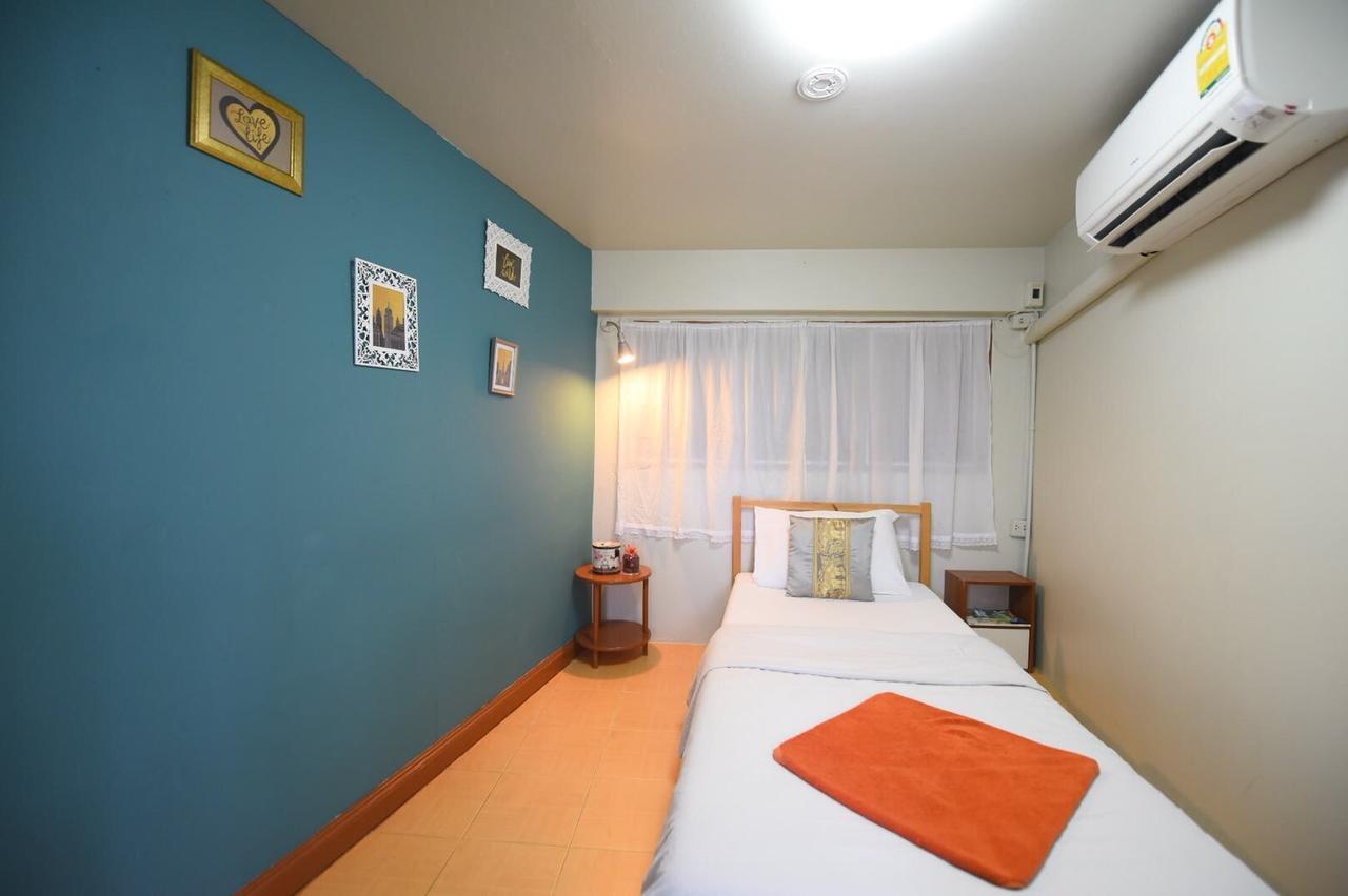 All In One Hostel Bangkok Room photo